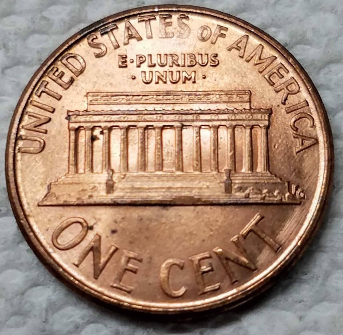 199?-Lincoln-Grease-Filled-At-